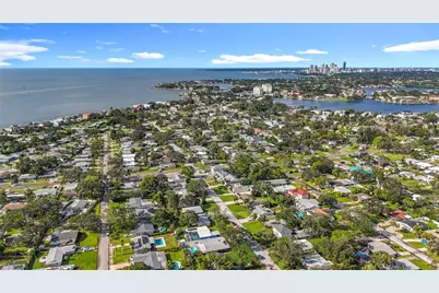 4219 Helena Street NE, Saint Petersburg, FL 33703 - Photo 41