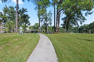 167 Clear Lake Cir, Sanford, FL 32773 - Photo 23