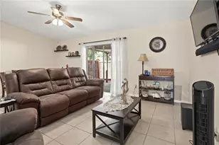 167 Clear Lake Cir, Sanford, FL 32773 - Photo 7
