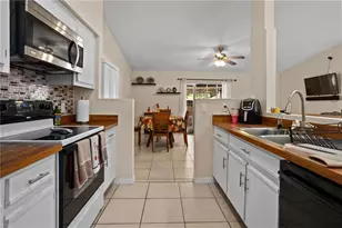 167 Clear Lake Cir, Sanford, FL 32773 - Photo 11
