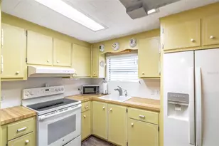 605 W Club Blvd, Lake Mary, FL 32746 - Photo 19