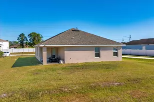 644 Hudson Valley Dr, Poinciana, FL 34759 - Photo 3