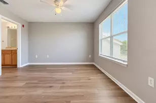 5848 Lake Pointe Village Cir, Orlando, FL 32822 - Photo 15