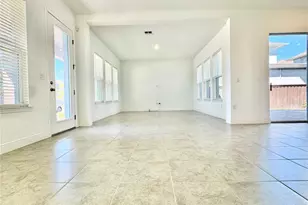 9725 Neruda St, Orlando, FL 32827 - Photo 13