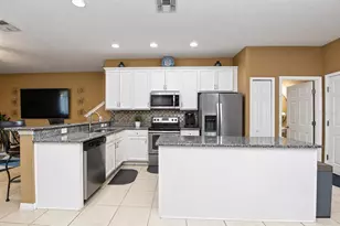 1114 Capitol Hill Ct, Apopka, FL 32703 - Photo 7
