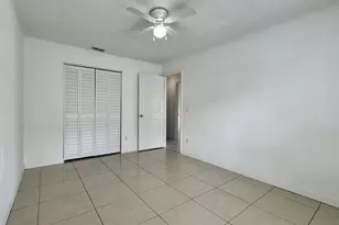 4841 Jamaica Ln, Kissimmee, FL 34746 - Photo 7