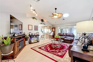 430 Harbourview Dr, Haines City, FL 33844 - Photo 13