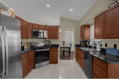 269 Coralwood Court, Kissimmee, FL 34743 - Photo 9