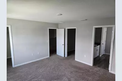 7563 Freesia Trace, Wesley Chapel, FL 33545 - Photo 7