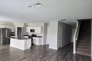 7563 Freesia Trce, Wesley Chapel, FL 33545 - Photo 5