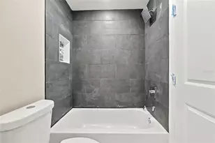 3145 Fletcher Ave, Lakeland, FL 33803 - Photo 11