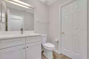 8021 Landgrove Ct, Orlando, FL 32819 - Photo 29
