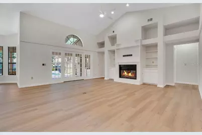 8021 Landgrove Court, Orlando, FL 32819 - Photo 5