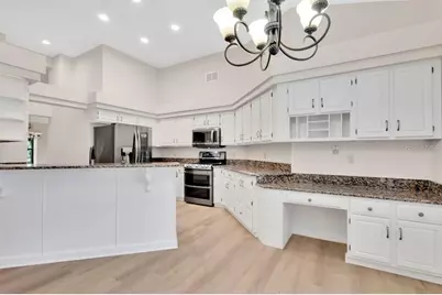 8021 Landgrove Court, Orlando, FL 32819 - Photo 13