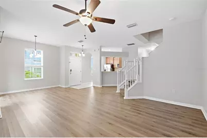 27921 Pleasure Ride Loop, Wesley Chapel, FL 33544 - Photo 9