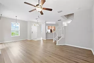 27921 Pleasure Ride Loop, Wesley Chapel, FL 33544 - Photo 9