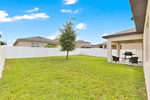 914 Fallon Hills Dr, Haines City, FL 33844 - Photo 23