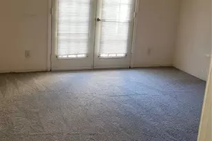 4061 Dijon Dr, Orlando, FL 32808 - Photo 9