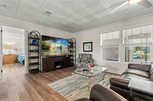2567 Cayman Cir, Zellwood, FL 32798 - Photo 5