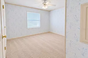 2562 SE 178th Ave, Silver Springs, FL 34488 - Photo 17