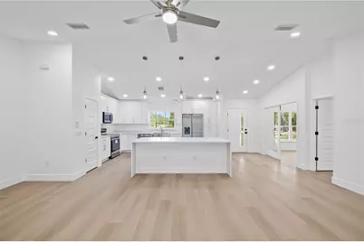 221 W Brimson Place, Citrus Springs, FL 34434 - Photo 3