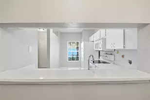 5512 Carrollwood Key Dr, Tampa, FL 33624 - Photo 15