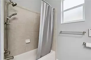 8712 Bridgeport Bay Cir, Mount Dora, FL 32757 - Photo 33