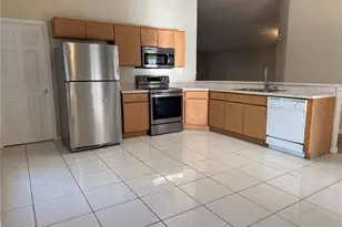 2510 Hamlet Ln, Kissimmee, FL 34746 - Photo 7