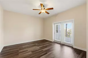 2305 Edgewater Dr, Orlando, FL 32804 - Photo 15