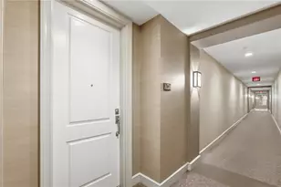 2305 Edgewater Dr, Orlando, FL 32804 - Photo 3