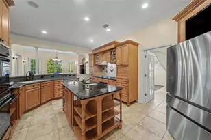 5384 Aurora Dr, Leesburg, FL 34748 - Photo 17