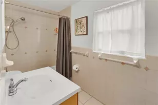 2613 Coolidge Ave, Orlando, FL 32804 - Photo 15
