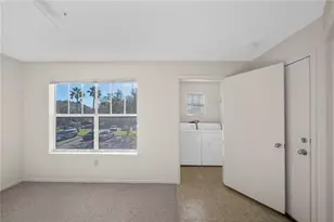 2206 Antigua Pl, Kissimmee, FL 34741 - Photo 9