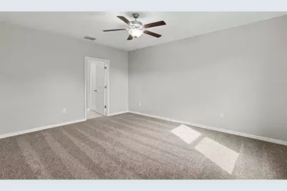 15540 Colt Creek Place, Sun City Center, FL 33573 - Photo 11