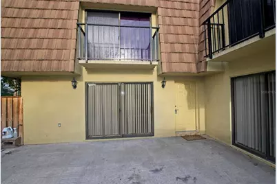 5373 Bamboo Court #402, Orlando, FL 32811 - Photo 3