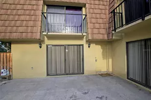 5373 Bamboo Ct, Orlando, FL 32811 - Photo 3