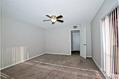 5373 Bamboo Court #402, Orlando, FL 32811 - Photo 23