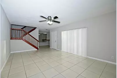 5373 Bamboo Court #402, Orlando, FL 32811 - Photo 7