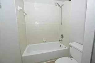 5373 Bamboo Ct, Orlando, FL 32811 - Photo 17