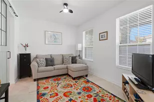 11360 Listening Dr, Orlando, FL 32832 - Photo 3