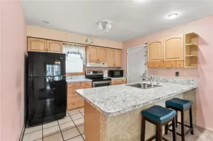 10640 Deergrass Ln, Orlando, FL 32821 - Photo 11