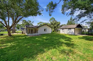 9401 N Rome Cir, Tampa, FL 33612 - Photo 19
