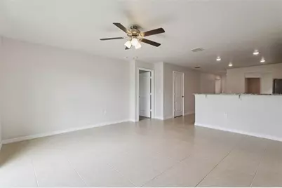 2119 Peyto Way, Lakeland, FL 33805 - Photo 11