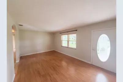 2716 Charleston Drive, Plant City, FL 33563 - Photo 5