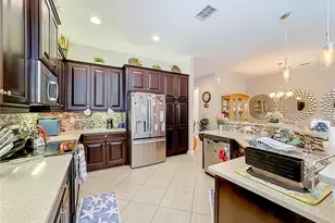 16144 Coquina Bay Ln, Wimauma, FL 33598 - Photo 15