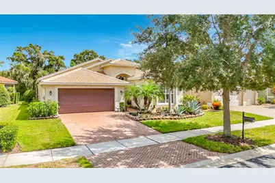 16144 Coquina Bay Lane, Wimauma, FL 33598 - Photo 3