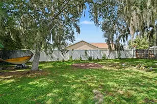 1050 Parnell Ct, Deltona, FL 32738 - Photo 15