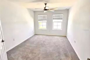 4044 Via Sienna Cir, Sarasota, FL 34243 - Photo 5