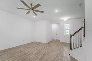 4044 Via Sienna Cir, Sarasota, FL 34243 - Photo 3
