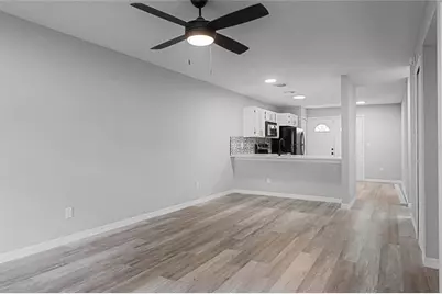 1067 Sophie Boulevard, Orlando, FL 32828 - Photo 3